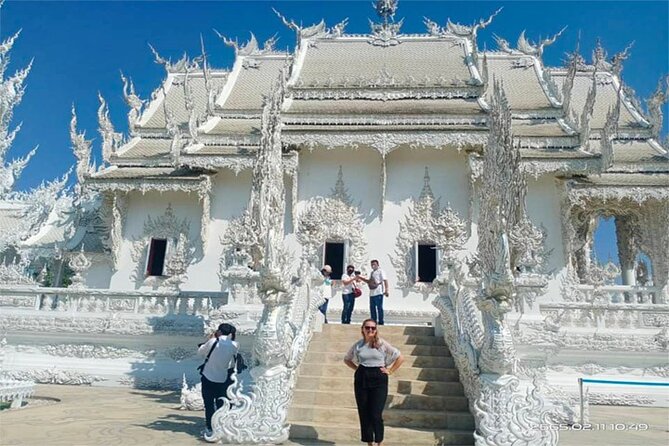 CHIANG MAI-CHIANG RAI: White Temple-Bann Dam Museum-Blue Temple - Unveiling the Beauty of the Blue Temple