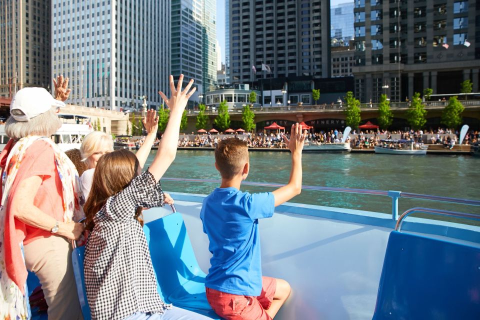 Chicago: Summer Fireworks Cruise With 3D Glasses and Music - Meeting Point Information