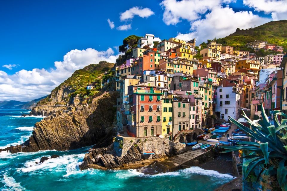 Cinque Terre: 2-Hour Private Boat Tour - Tour Inclusions