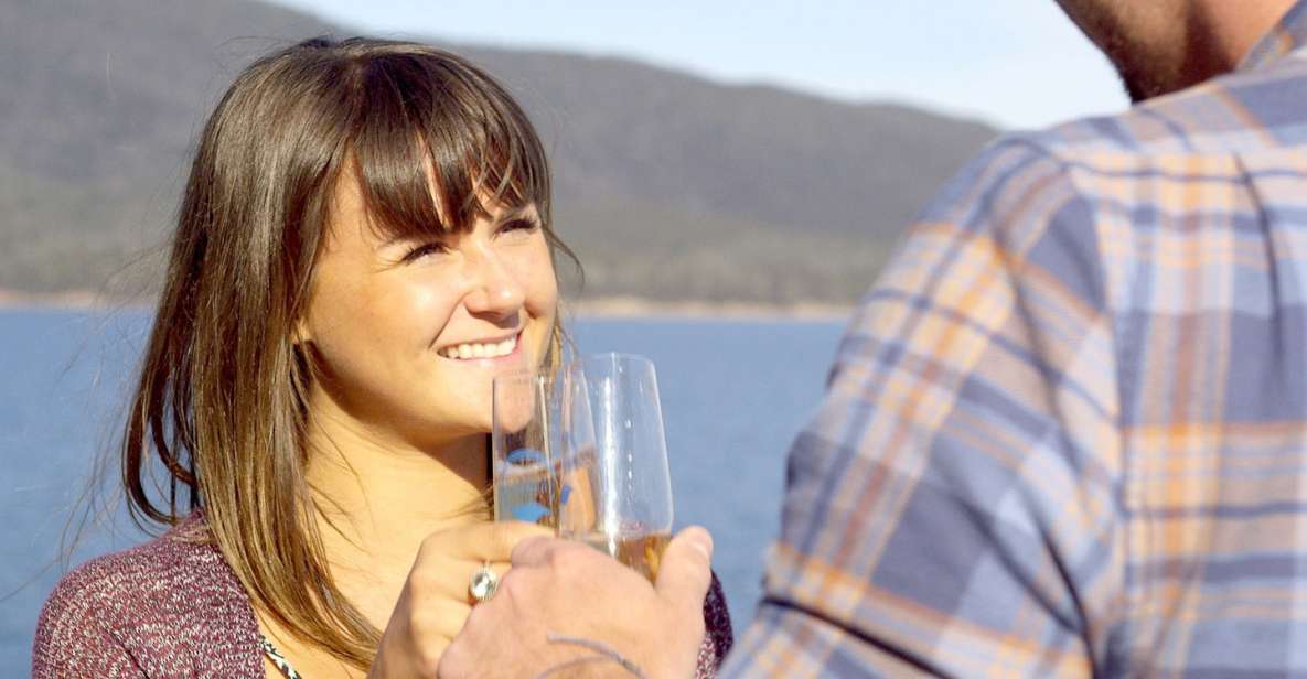 Coles Bay: Wineglass Bay Adults-Only Cruise With Lunch - Full Description