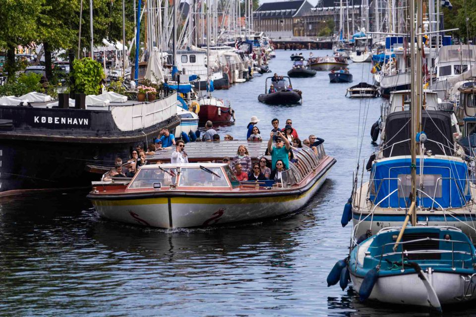 Copenhagen: Grand Canal Tour With Live Commentary - Experience Highlights and Itinerary