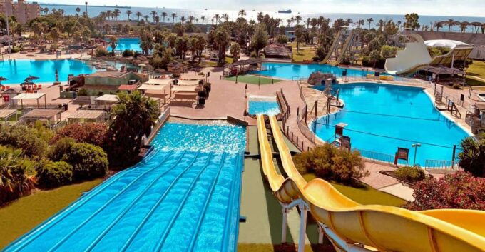 Costa Dorada: Aquopolis Entry Ticket - Restrictions and Price