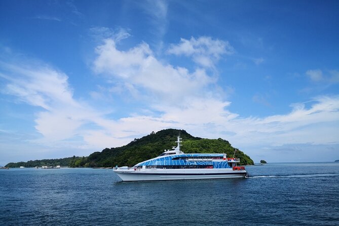 Cruise Experience in Phuket With Water Sports and Dinner - Booking Information