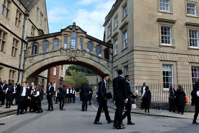 CS Lewis & Tolkien Tour With Magdalen Entry Public Tour 11.45am - Award-Winning Guides