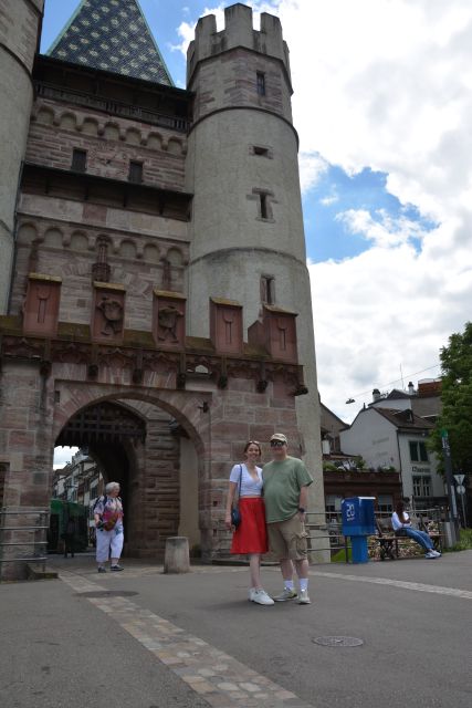 Customizable Walking Tour With Local Photographer - Starting/Pickup Locations