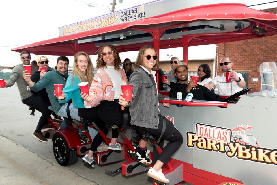 Dallas Party Bike Pub Crawl in Deep Ellum - Booking Details