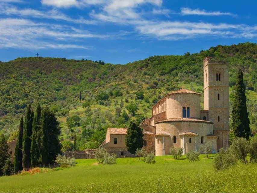 Day Trip to Montalcino With Wine Tasting From Rome - Tour Highlights