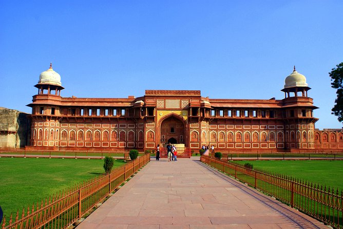 Day Trip to Taj Mahal & Agra Fort From Delhi by Car - Directions and Meeting Points