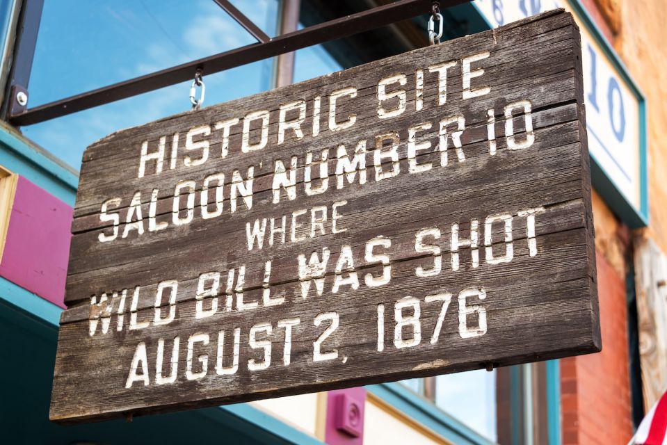 Deadwood: Historic Wild West Walking Tour W/ Smartphone App - Tour Features