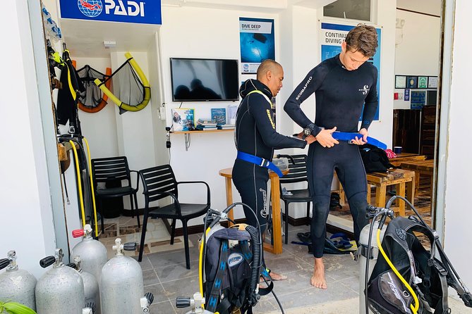 DiveGurus - Open Water Diver Course SSI/PADI - Certification Process