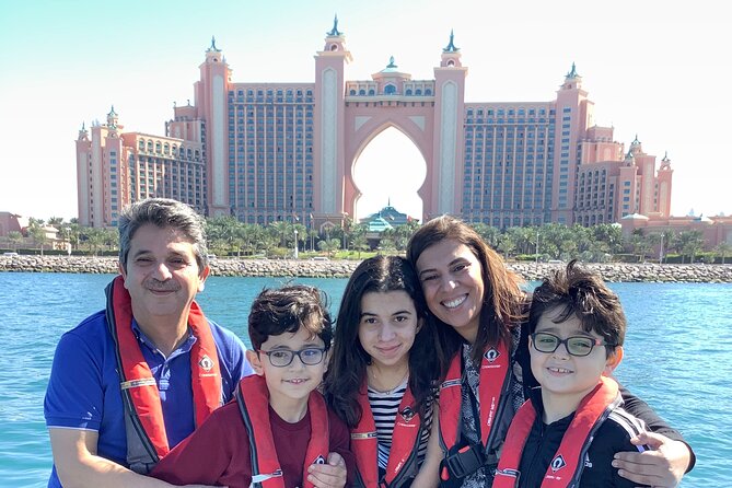 Dubai: 45 Min Speedboat Tour to Burj Al Arab & Burj Khalifa. - Tour Inclusions