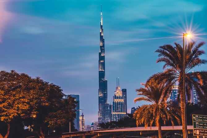 Dubai Views at Night From Burj Khalifa & Tickets (Lunch-Dinner) - Nighttime Views From Burj Khalifa