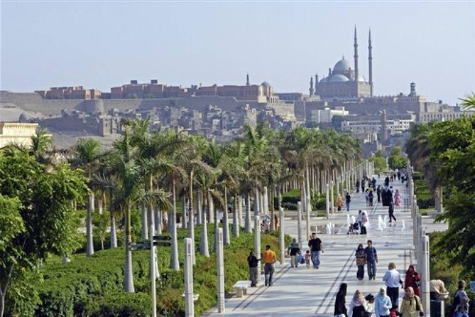 El Moez Street and Al Azhar Park Day Tour in Cairo - Tour Itinerary