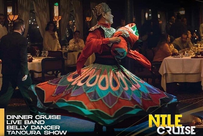 Enjoy a Dinner in Luxury Cruise in Cairo Nile With Egyptian Shows - Enjoy Captivating Live Performances