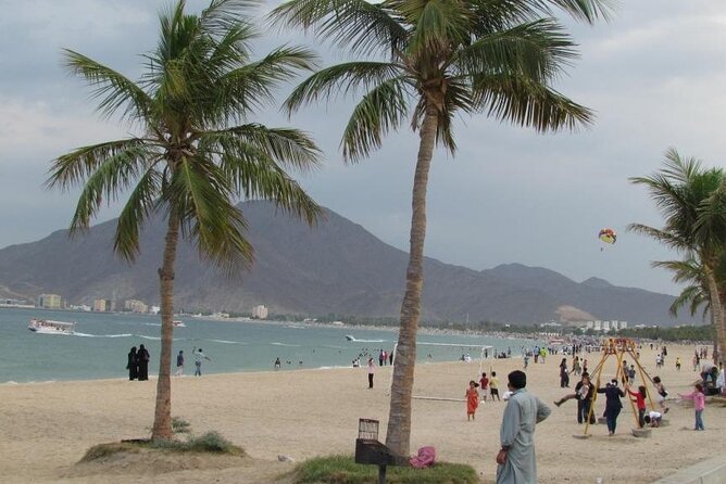 Enjoy Your Weekend With Your Family at Khor Fakkan Beach Fujairah - Scenic Beach Views