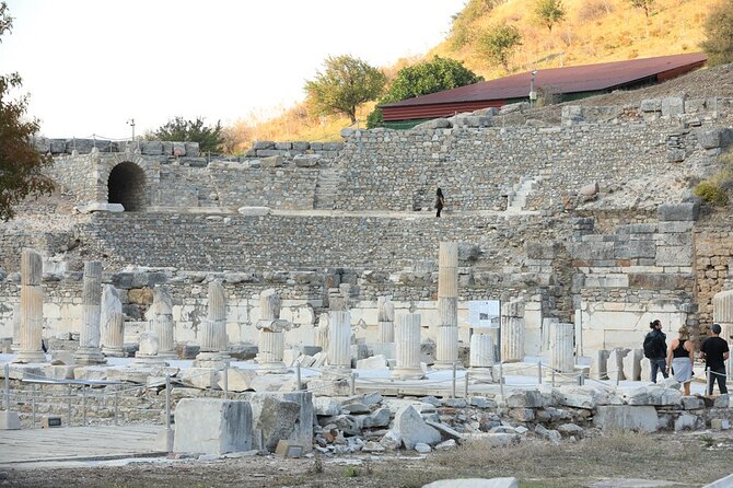 Ephesus Tour & Traditional Turkish Breakfast From Kusadasi Port - Logistics and Pickup Options