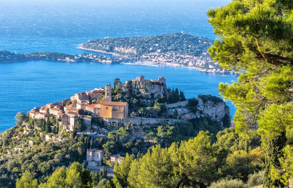 Excursion to Eze and Monaco: Half Day Shared Tour 5h - Pickup Locations