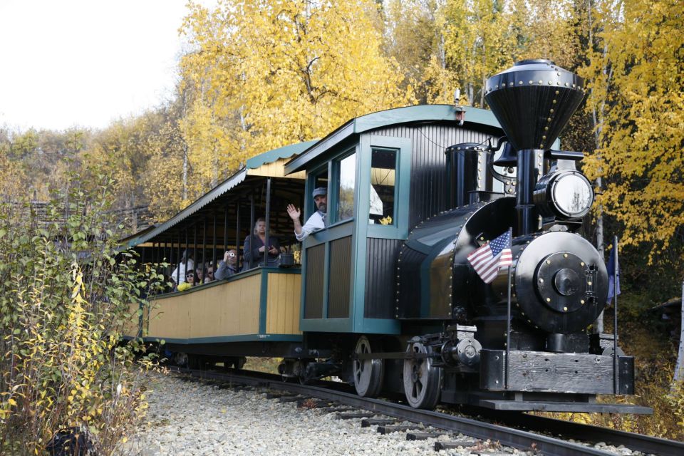 Fairbanks: Gold Dredge 8 Historic Train Tour - Experience Details