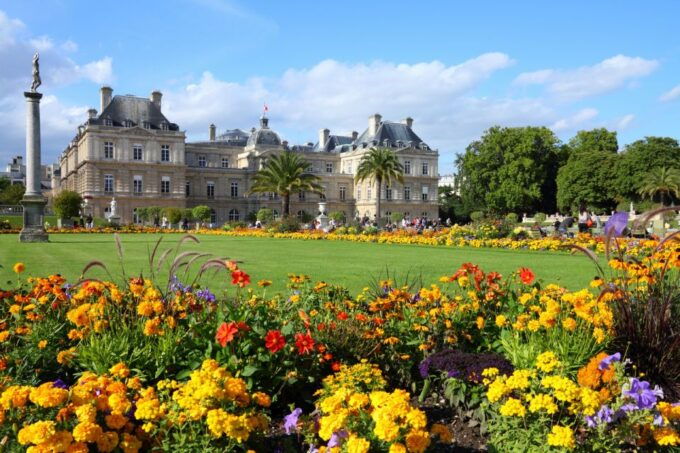 Family Joy in Paris Walking Tour - Full Description