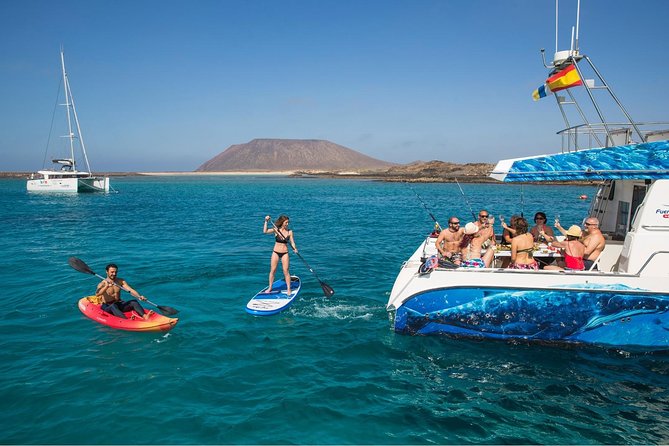 Fishing Lobos Island - Equipment and Gear Provided