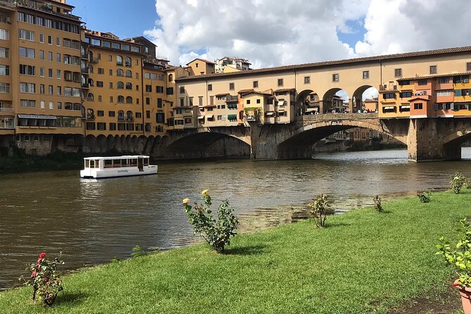 Florence by Land & Water: Walking Tour & Arno River E-Boat Cruise - San Lorenzo Neighborhood Exploration