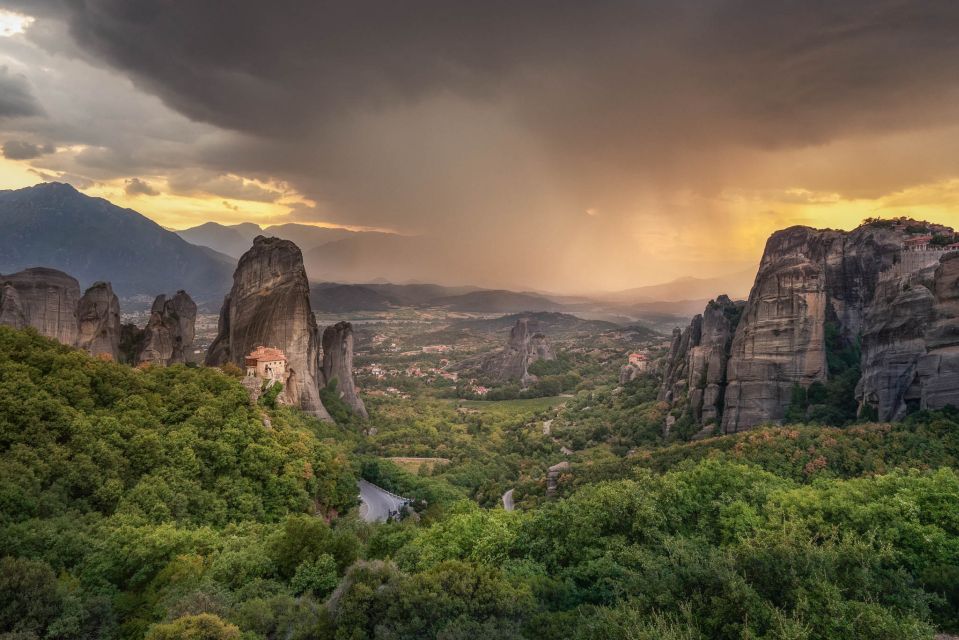 From Athens: All-day Meteora Photo Tour - Itinerary