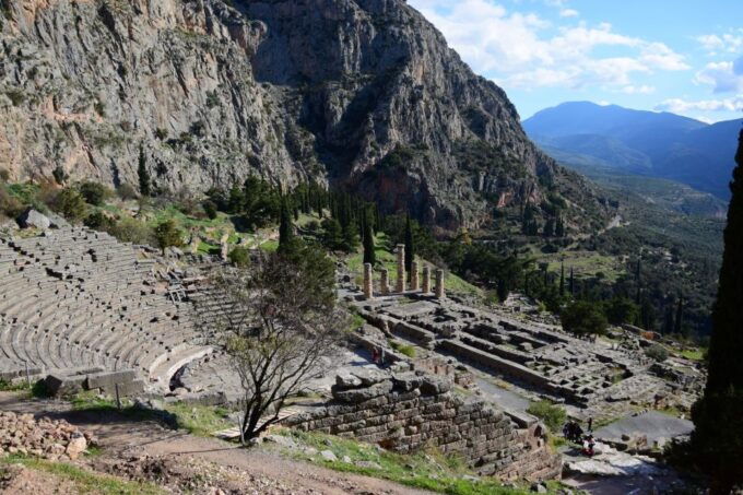 From Athens: Delphi, Arachova and Chaerone Pivate Day Tour - Important Information