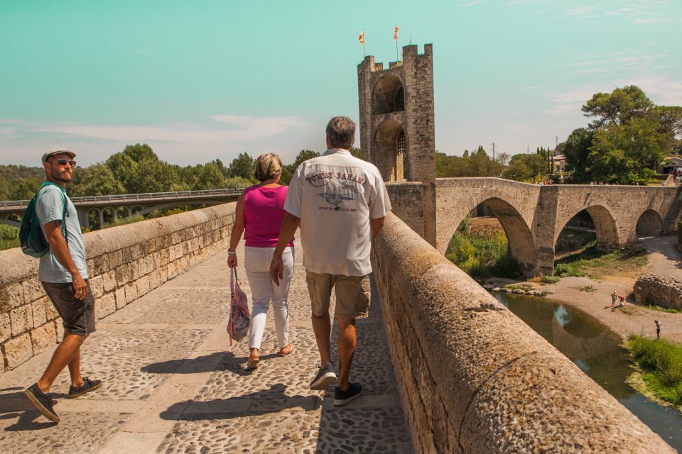 From Barcelona: Private Tour of Medieval Towns With Lunch - Tour Highlights