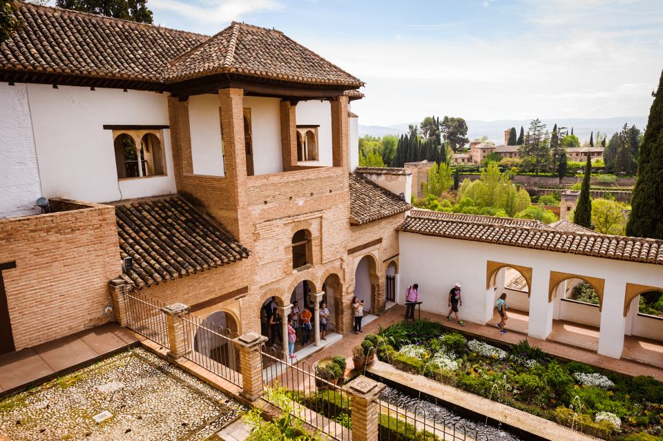 From Costa Del Sol: Granada, Alhambra & Generalife Day Tour - Inclusions