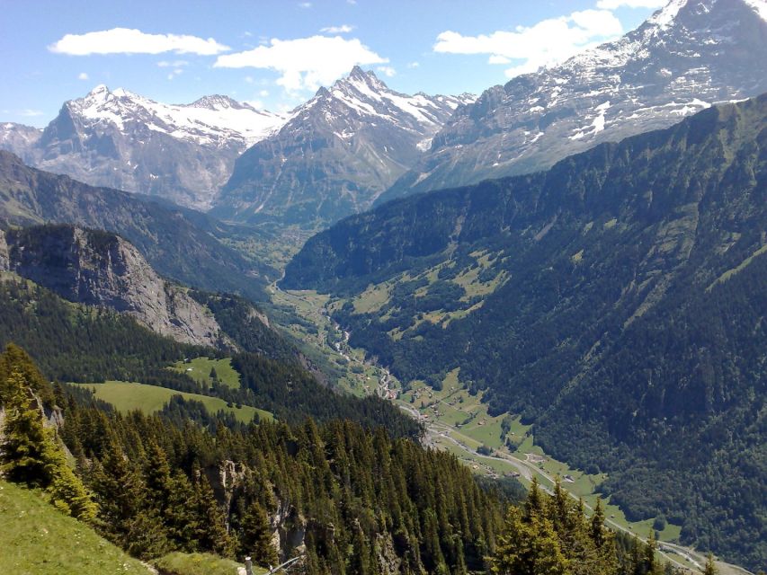 From Geneva to Interlaken - Highlights of Jungfrau Option