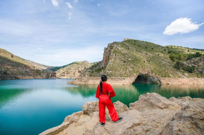 From Granada: Sierra Nevada Guided 4x4 Safari With 1 Drink - Meeting Point Information