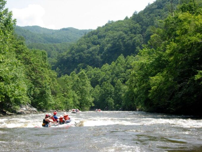 From Hartford: Upper Pigeon River White Water Rafting Tour - Full Description