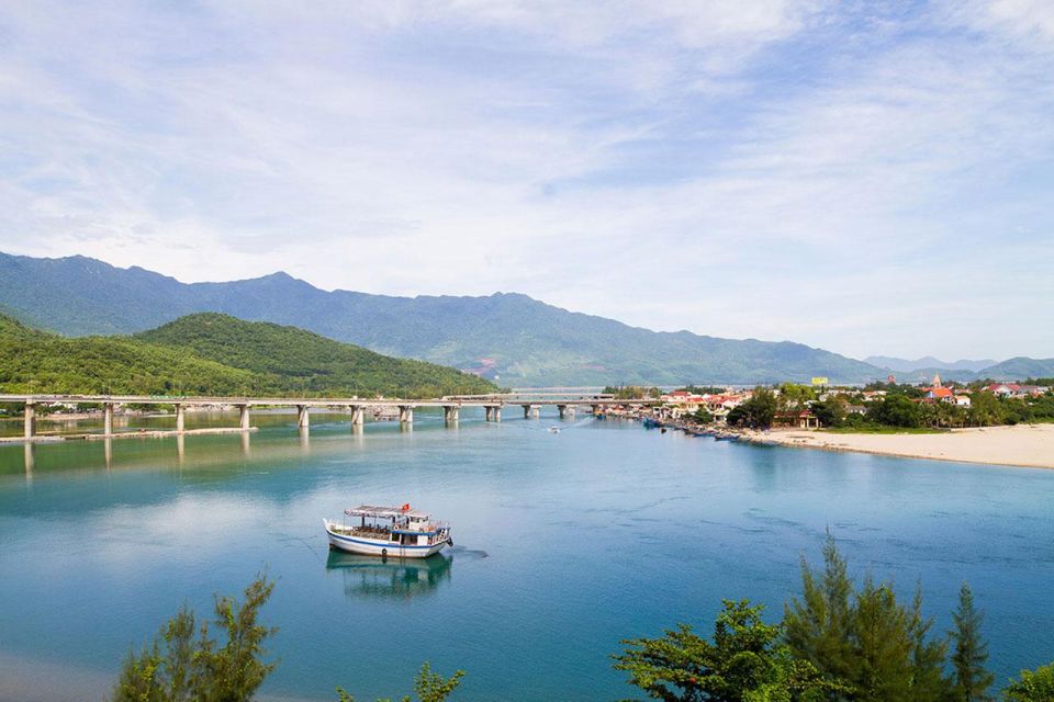 From Hoi An: Golden Bridge, Marble Mountains, Hai Van Pass - Exploring Marble Mountains