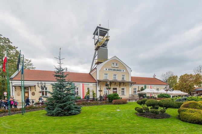 From Krakow: Salt Mine Guided Tour - UNESCO Site Visit and Guide Service