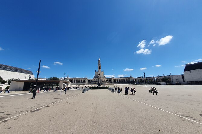 From Lisbon: Fátima, Nazaré, Óbidos & Batalha Small-Group Tour - Customer Reviews