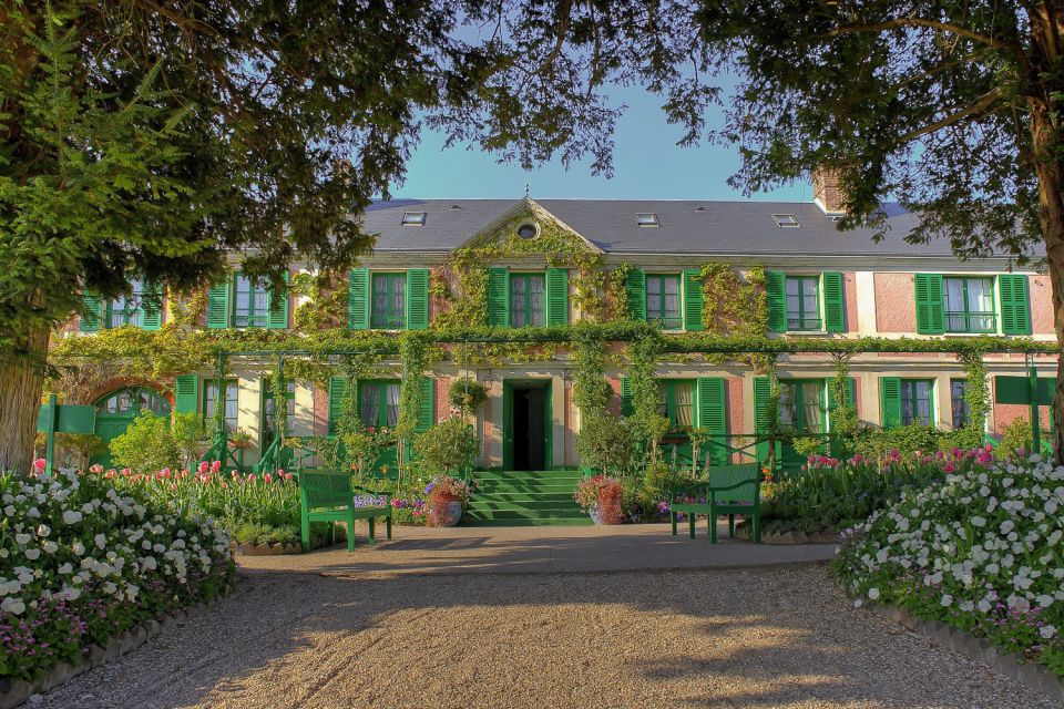 From Paris: Giverny and Versailles Private Full-Day Trip - Experience Highlights