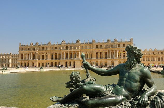 From Paris: Versailles Guided Tour by Deluxe Minibus - Reviews