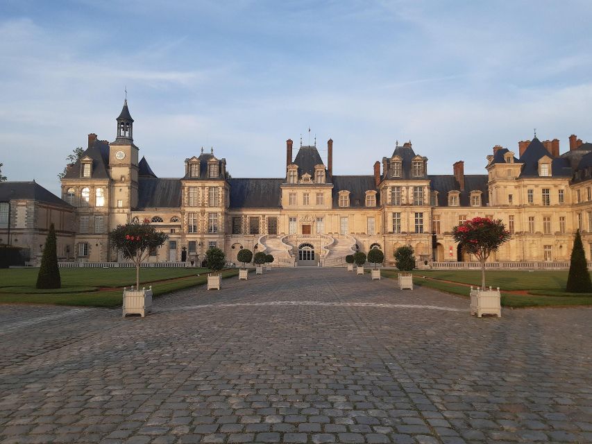 From Paris:Château De Fontainebleau&Vaux-Le-Vicomte Private - Key Features