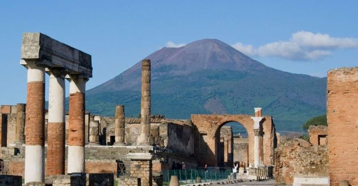 From Rome: Pompeii and Naples Private Day Tour With Lunch - Itinerary