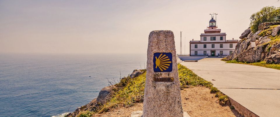 From Santiago: Finisterre, Muxia & Costa Da Morte Excursion - Multilingual Tour Experience