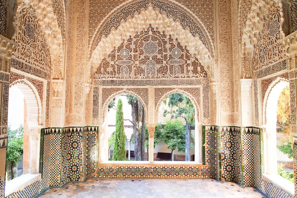 From Seville: Granada Day Trip With Alhambra and Albaicín - Customer Reviews