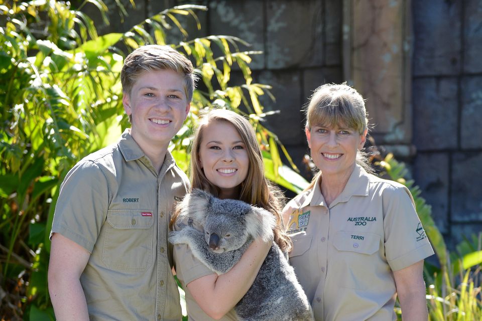 From Sunshine Coast: Australia Zoo Entry Ticket and Transfer - Inclusions With Ticket Purchase