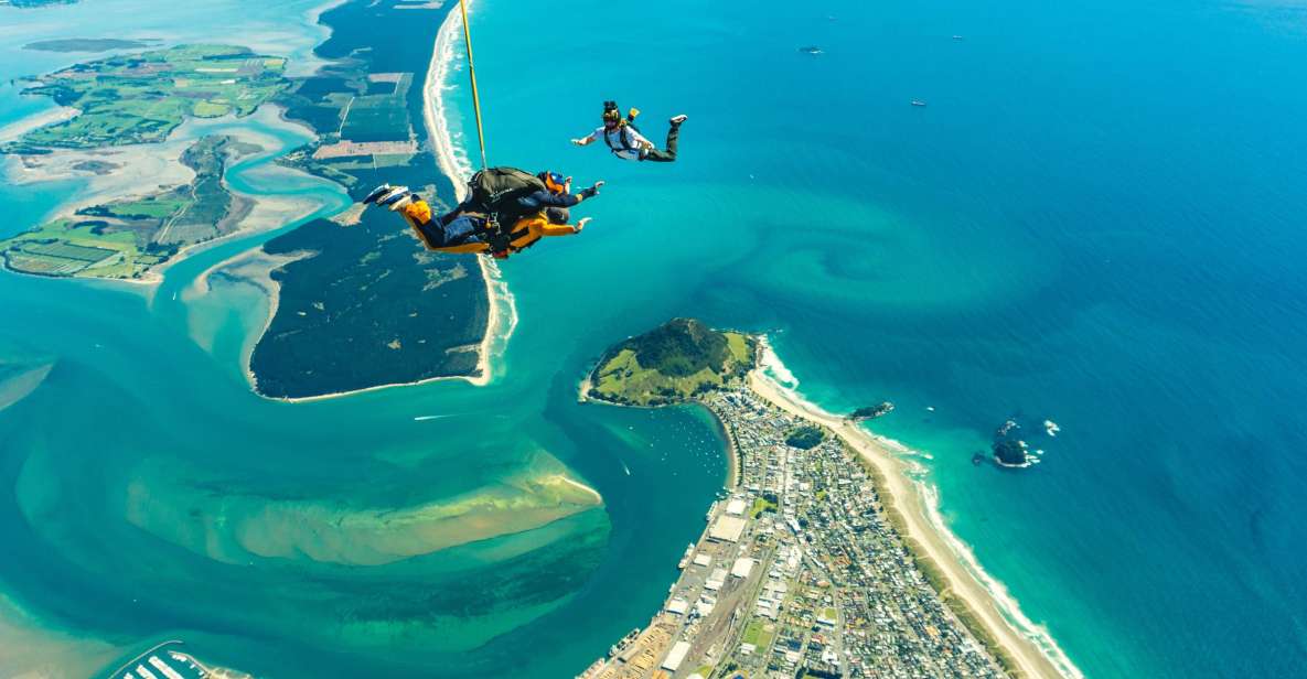 From Tauranga: Skydive Over Mount Maunganui - Location and Highlights