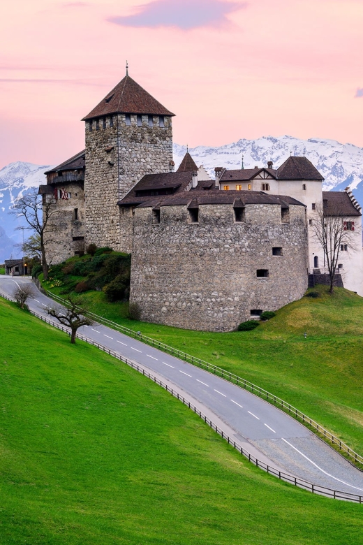 From Zurich: Private 4 Countries in 1 Full-Day Tour - Rave Customer Reviews