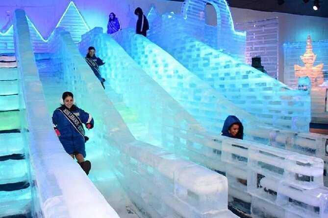 Frost Magical Ice of Siam - Interactive Experiences