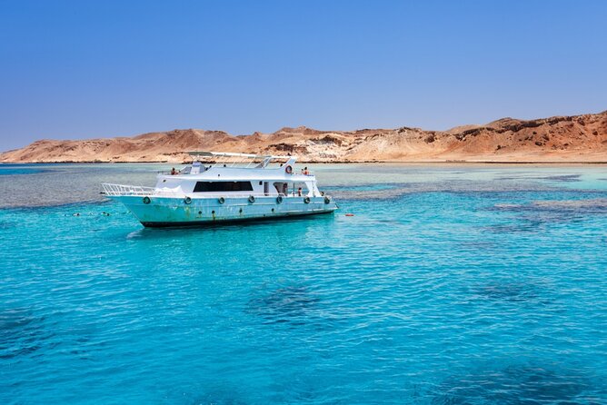 Full Day Boat Trip to Dolphins House With Lunch in Hurghada - Snorkeling Opportunities