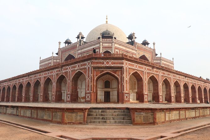 Full Day Delhi Sightseeing Tour by Public Transport - Traveler Experience