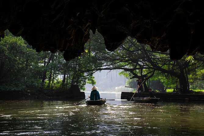 Full Day Hoa Lu, Tam Coc and Mua Cave by Limousine From Hanoi - Booking and Cancellation Policy