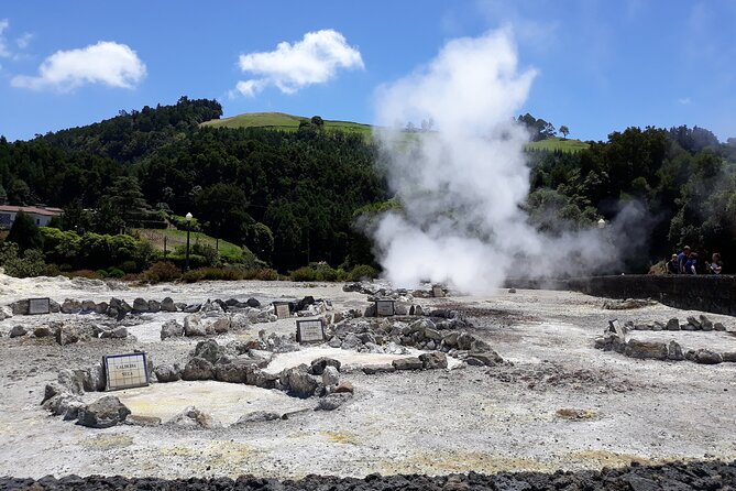 Full-Day Private São Miguel Tour With Furnas and Hot Springs - Furnas Exploration