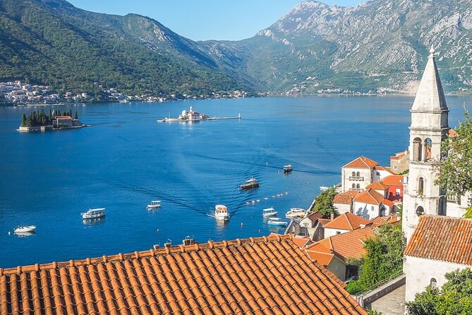 Full Day Private Tour to Montenegro, Mostar, Split and Sarajevo - Exploring Mostars Rich History